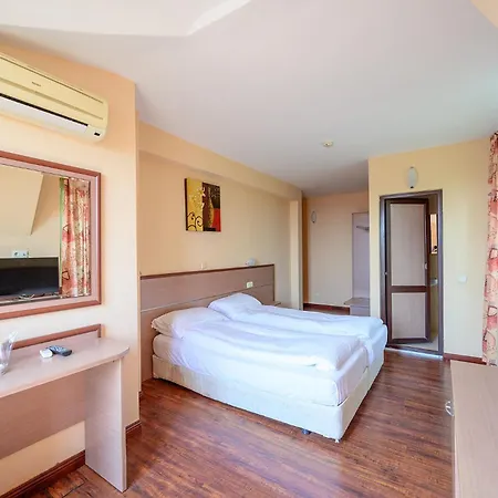 Royal 3* Golden Sands