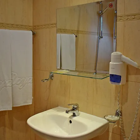 Royal 3* Golden Sands