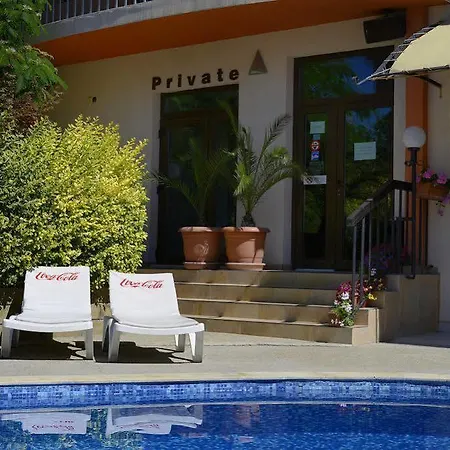 Royal 3* Golden Sands