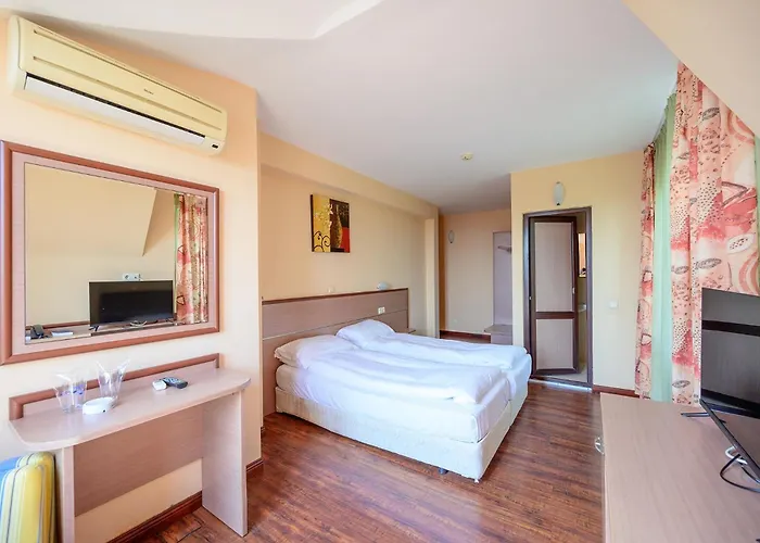 Royal 3* Złote Piaski